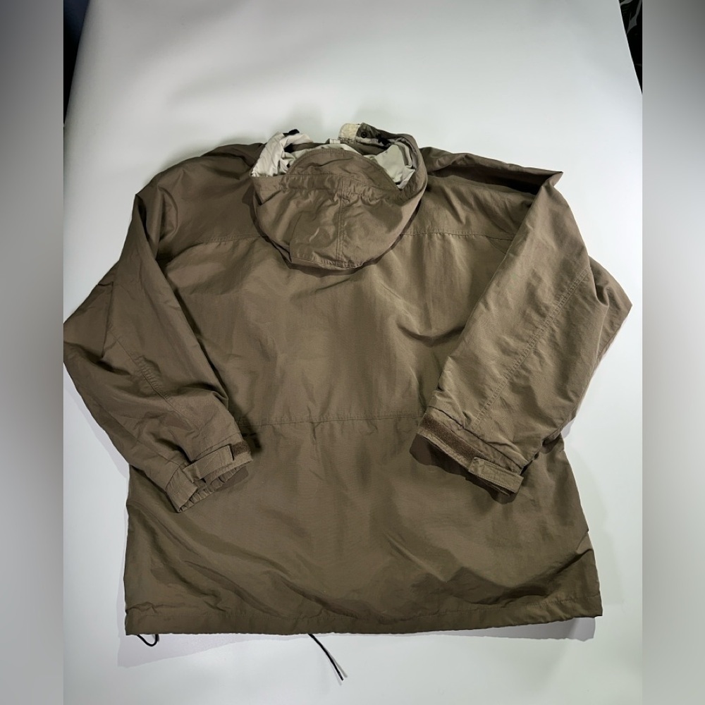 Eastern Mountain Sports Men's Tan Hooded Raincoat - Picture 6 of 15
